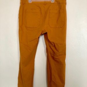 Old Navy Pixie pants NWOT